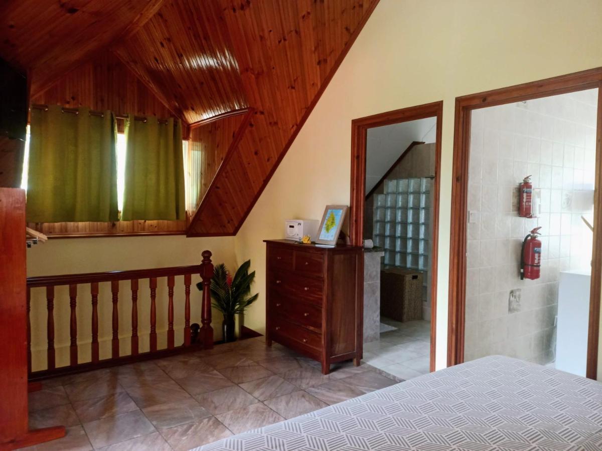Ferienwohnung Badamier Self-Catering Insel Insel La Digue Exterior foto